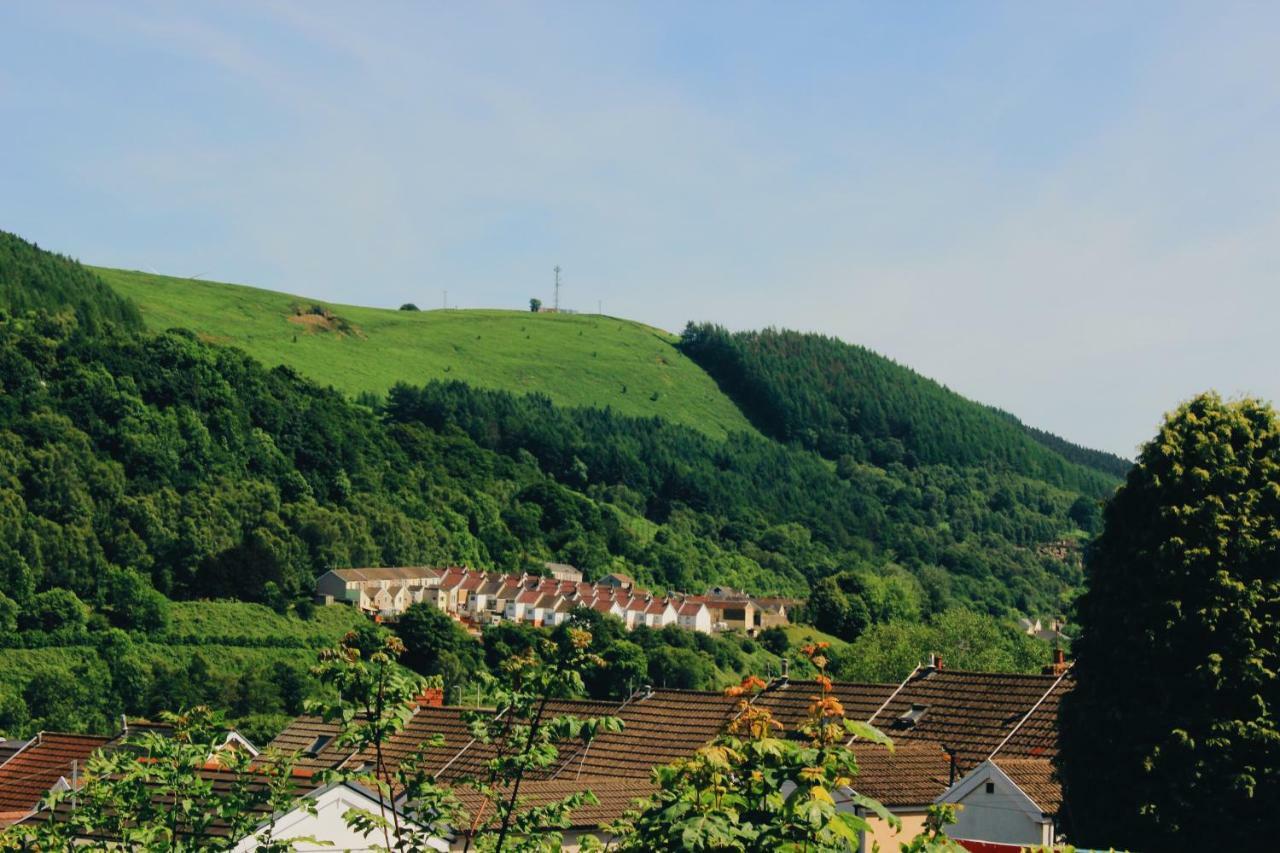 Taff Trail Bunkhouse Apartment Merthyr Tydfil Exterior photo